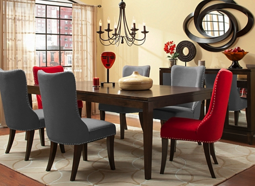 10 Marvelous Dining Room Sets with Upholstered Chairs. Discover the season's newest designs and inspirations. Visit us at www.moderndiningtables.net #diningtables #homedecorideas #diningroomideas