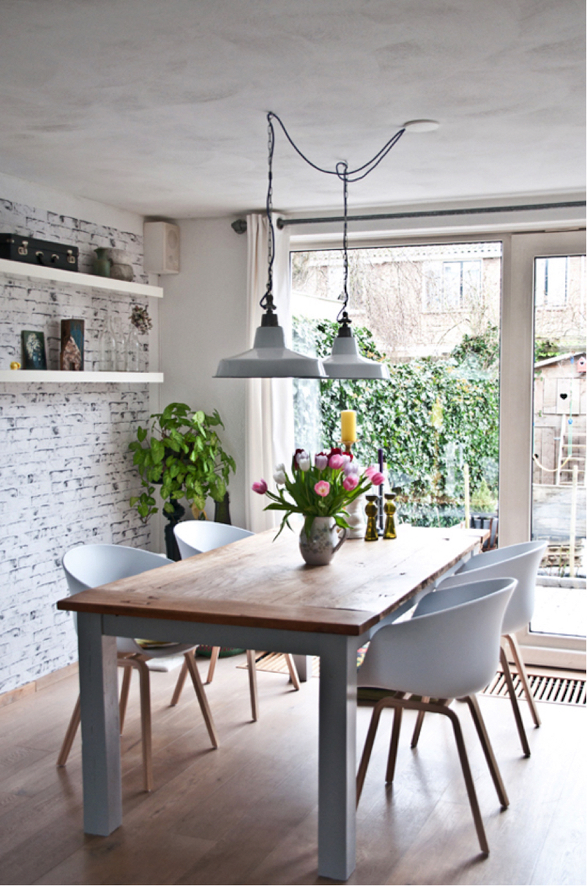 15 Inspiring Small Dining Table Ideas That You Gonna Love | Modern