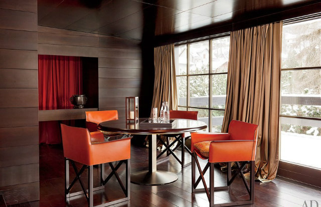10-stunning-celebrity-dining-rooms-to-be-inspired-by-giorgio-armani-armani-casa