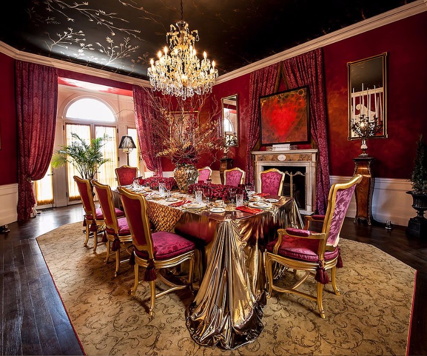 bright-fuchsia-on-the-wall-coupled-with-black-on-the-ceiling-in-a-sensational-fashion