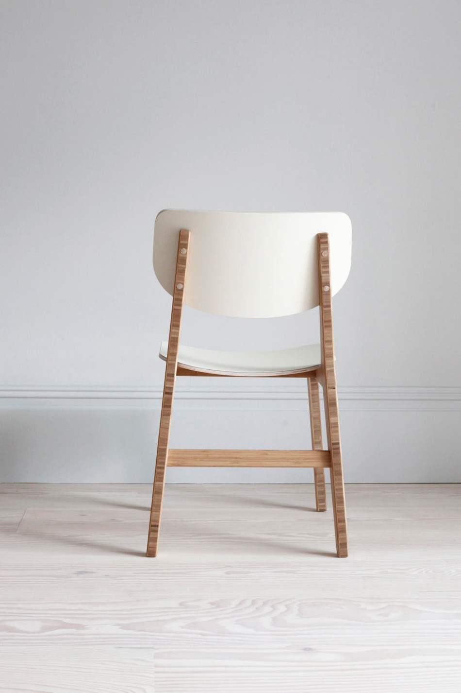 Go Green: Meet The Renewable and Ecological Amazing Dining Chair