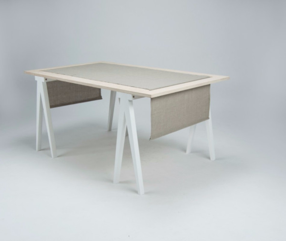 A Modern Dining Table Design For Those Who Travel A Lot | wwww.bocadolobo.com #diningtable #diningroom #thediningroom #diningarea #creativedesign #productdesign #interiordesign @moderndiningtables