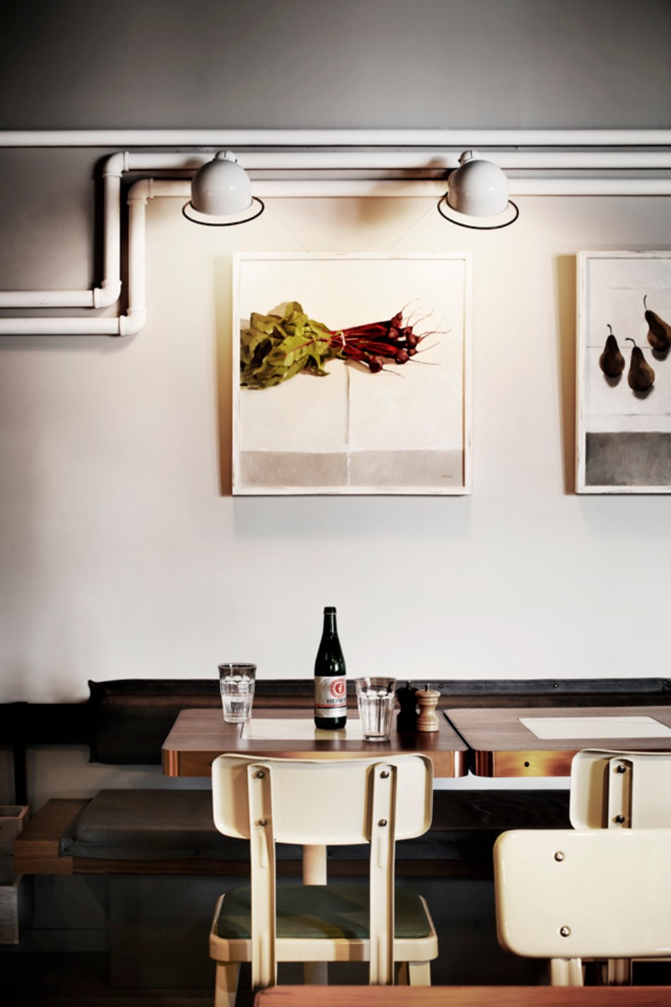 Restaurants We Love Cozy Dining Area Designed by Hassell Studio | www.bocadolobo.com #interiordesign #restaurants #roomdesign #diningroom #thediningroom #hassell #topinteriordesigners #famousinteriordesigners #interiordesigners #moderndiningtables #moderndiningchairs #diningchairs @moderndiningtables