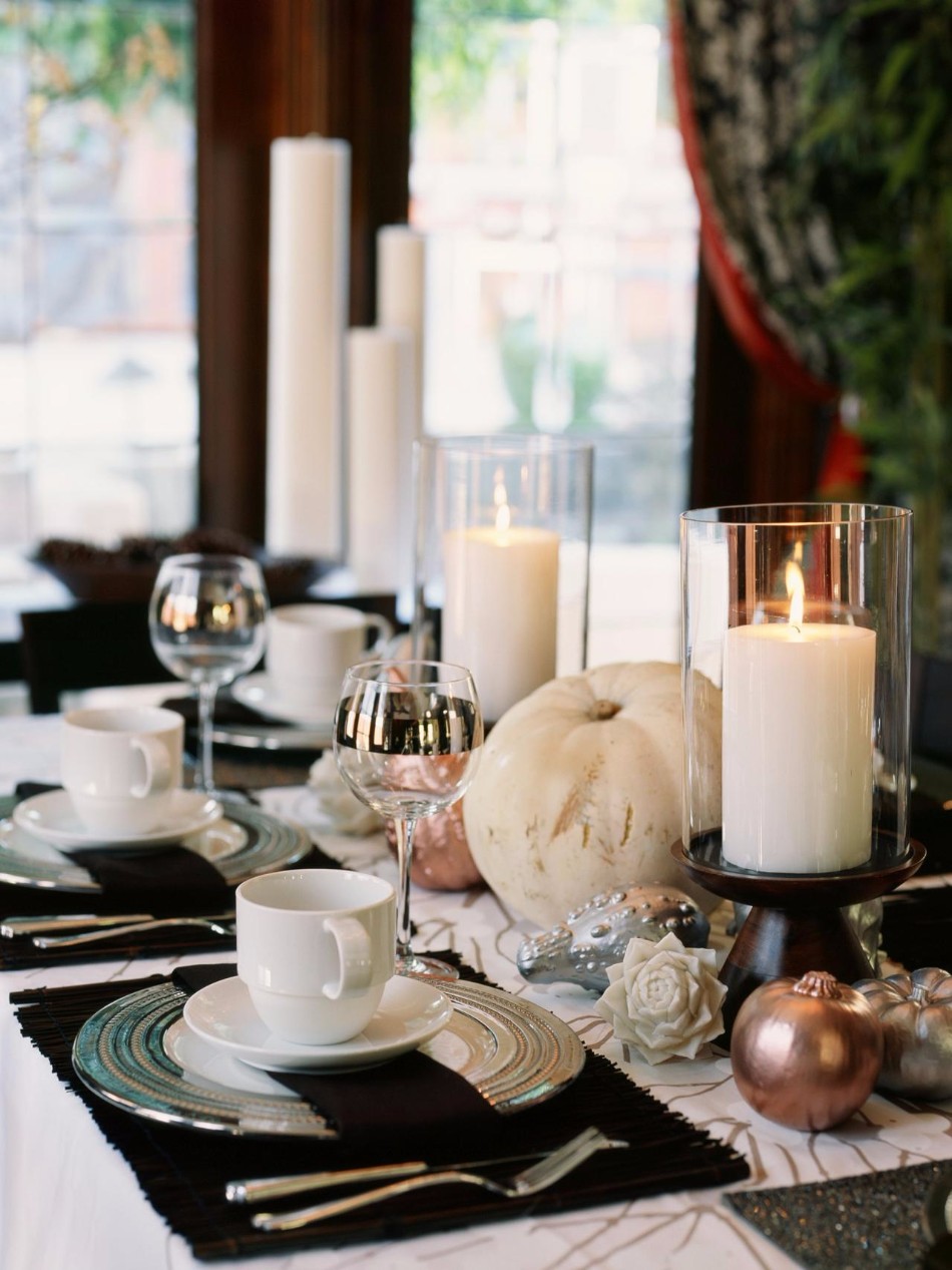 The Best Ideas To Decorate Your Dining Table | www.bocadolobo.com #diningtable #diningroom #thediningroom #diningarea #diningchairs #moderndiningchairs #interiordesign #tabledecor #decoration #roomdesign #interiordesigners @moderndiningtables
