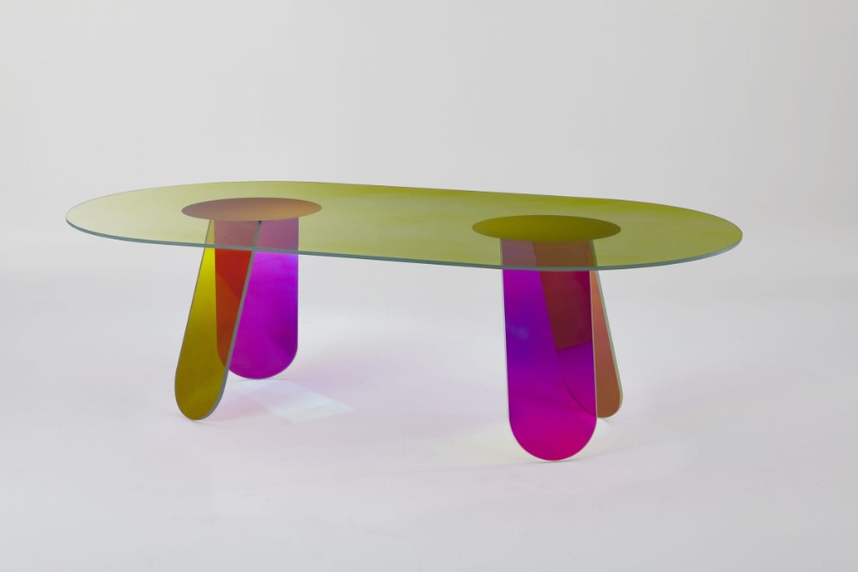 10 Glass Dining Tables | www.bocadolobo.com #glasstables #diningtables #diningroom #thediningroom #diningarea #diningareadesign #luxuryinteriors #luxurybrands #luxury #glass @moderndiningtables