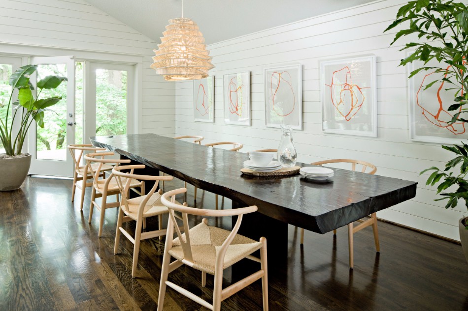Brilliant Dining Room Ideas By Jessica Helgerson | www.bocadolobo.com #moderndiningtables #tables #diningrooms #thediningroom #diningarea #diningareadesign #interiordesign #topinteriordesigners #famousinteriordesigners #bestinteriordesigners @moderndiningtables