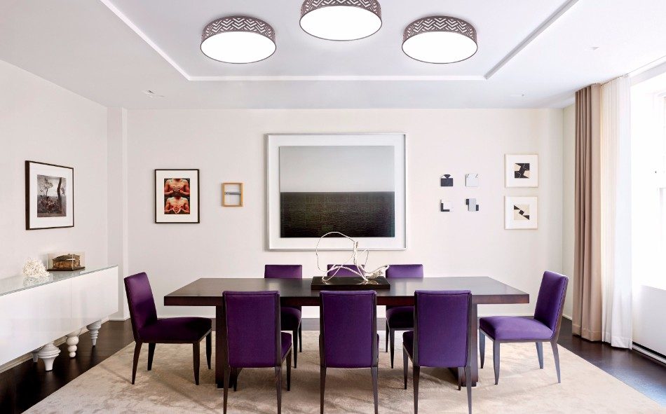 The Best Large Dining Tables To Throw A Big Party | www.bocadolobo.com #moderndiningtables #tables #diningroom #thediningroom #diningarea #diningareadesign #roomdesign #exclusivedesign #luxurybrands #luxury #luxurious #party #dinnerparty @moderndiningtables