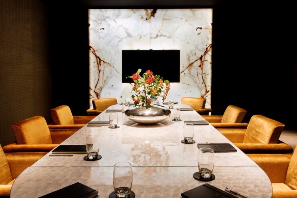 Amazing Dining Rooms By Top Interior Designers In the World Part II | www.bocadolobo.com #moderndiningtables #diningtables #diningrooms #topinteriordesigners #interiordesign #interiordesigners #bestinteriordesigners #famousinteriordesigners #exclusivedesign @moderndiningtables