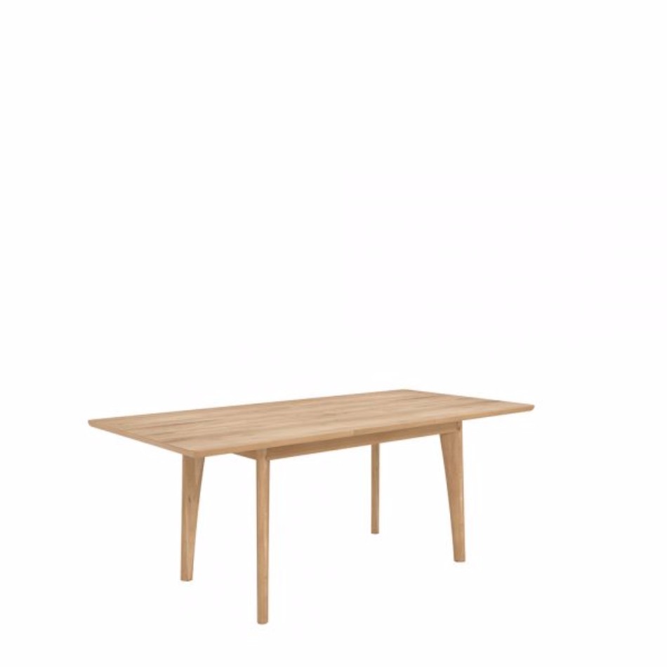 Brilliant Modern Dining Tables and Chairs To Find At Design Junction | www.bocadolobo.com #designjunction #designfair #designfest #londondesignweek #moderndiningtables #tables #diningtables #diningroom #thediningroom #diningarea #luxurybrands #creativedesign #productdesign @moderndiningtables