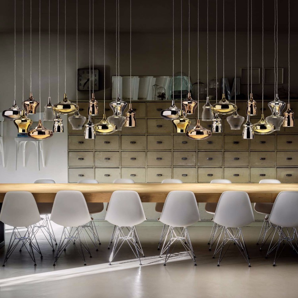 Dining Room to Watch for in 100% Design 2017 | www.bocadolobo.com #moderndiningtables #exclusivedesign #decorex #londondesignfestival #designfest #luxurybrands #interiordesign #london @moderndiningtables
