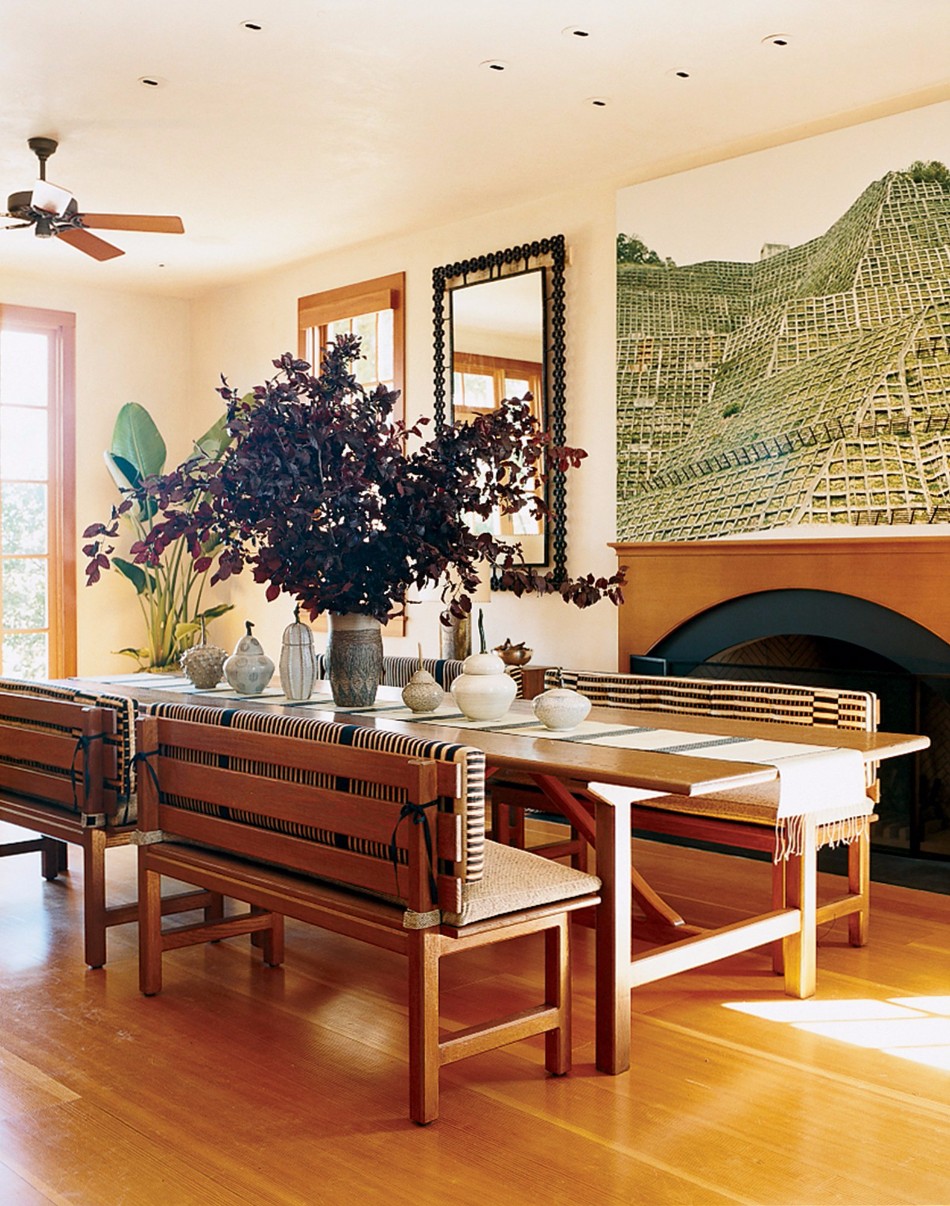 Stunning Dining Areas Designed By P Marino | www.bocadolobo.com #petermarino #topinteriordesigners #bestinteriordesigners #interiordesign #interiordesigners #moderndiningtables #diningroom #diningarea #thediningroom #exclusivedesign #luxurytables #usa #newyork @moderndiningtables