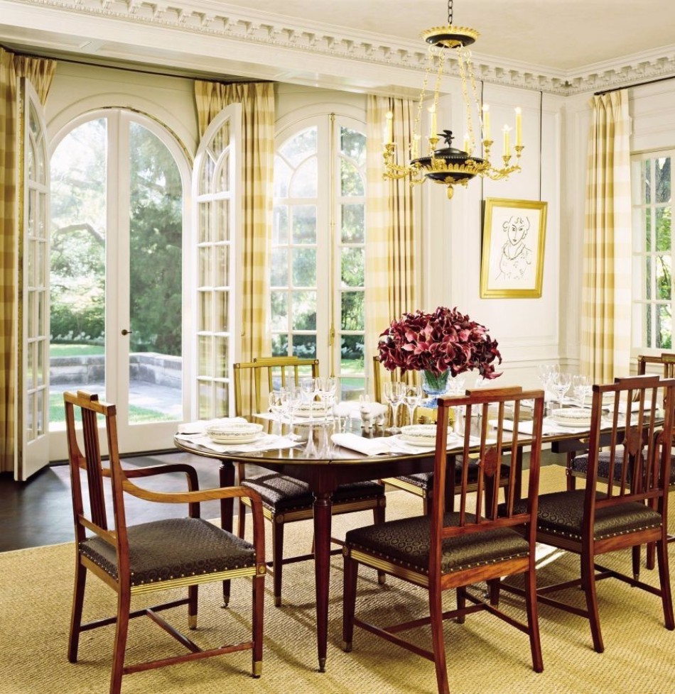 Stunning Dining Areas Designed By Peter Marino | www.bocadolobo.com #petermarino #topinteriordesigners #bestinteriordesigners #interiordesign #interiordesigners #moderndiningtables #diningroom #diningarea #thediningroom #exclusivedesign #luxurytables #usa #newyork @moderndiningtables