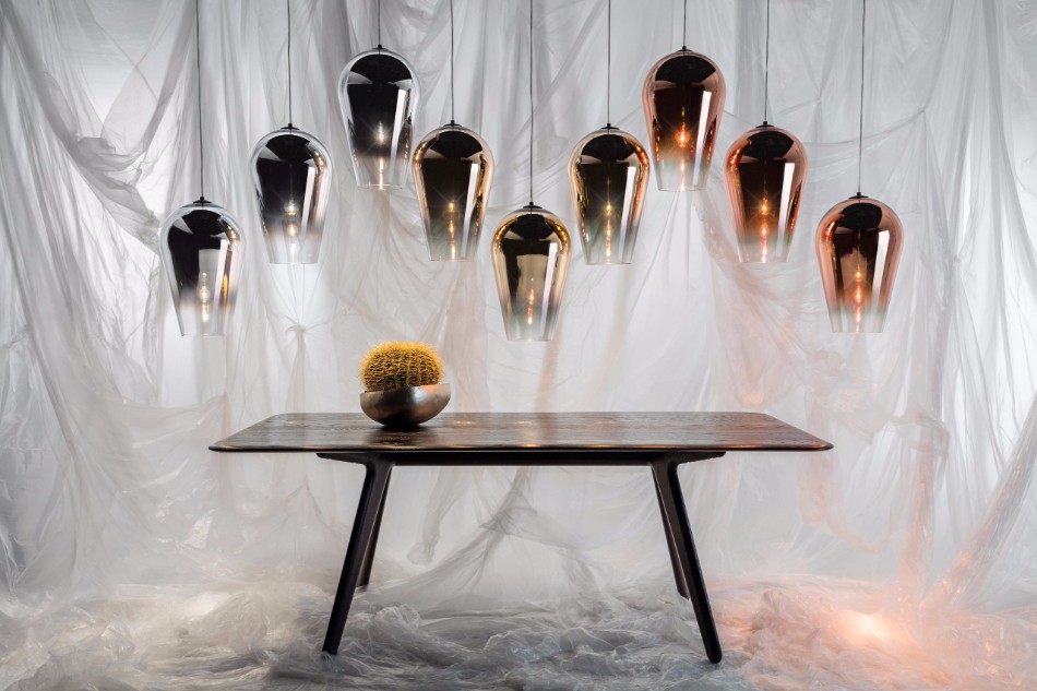 Tom Dixon’s Modern Dining Tables You Need To See | www.bocadolobo.com #moderndiningtables #diningtables #tomdixon #productdesigner #interiordesigner #interiordesign #diningroom #diningarea #thediningroom @moderndiningtables