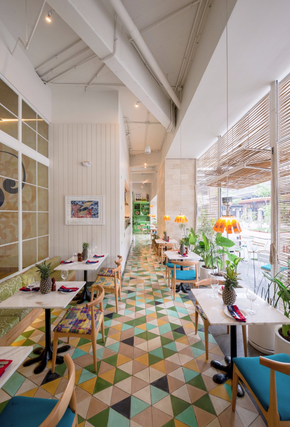 Get Inspired by this Colorful and Outstanding Restaurant Design | www.bocadolobo.com #diningroom #diningarea #thediningroom #diningchairs #restaurants #luxuryrestaurants #restaurantdesign #roomdesign #moderndiningtables @moderndiningtables