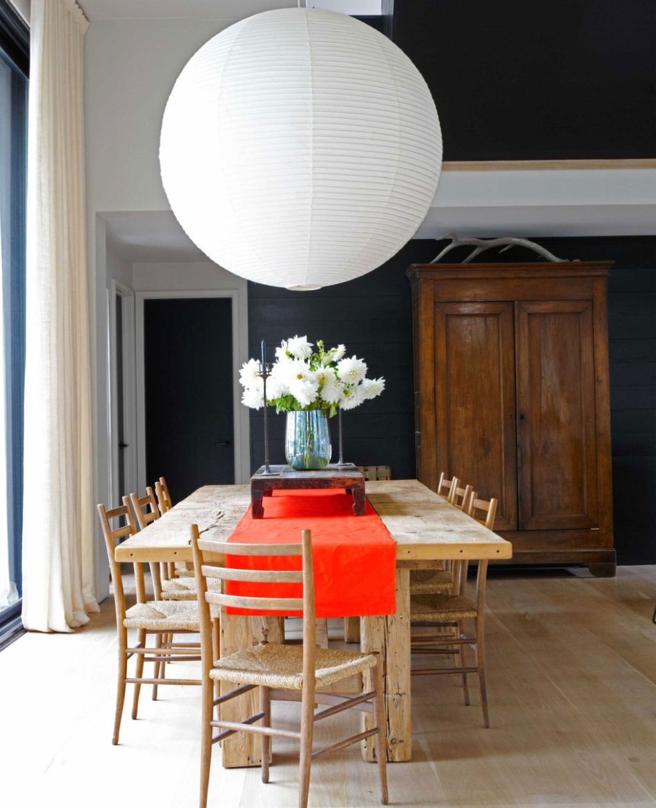 10 Different Ways to Make A Statement in Your Dining Area | www.bocadolo.com #diningroom #diningarea #statementpieces #interiordesign #exclusivedesign #moderndiningtables @moderndiningtables