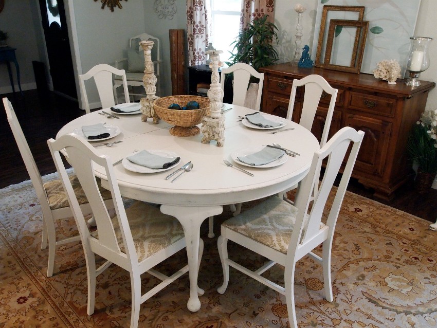 The Brightest the Better: 10 White dining tables for your dining room