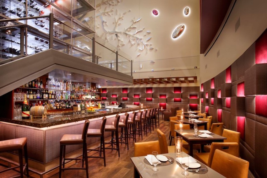 Best High-end Restaurants to Dine in