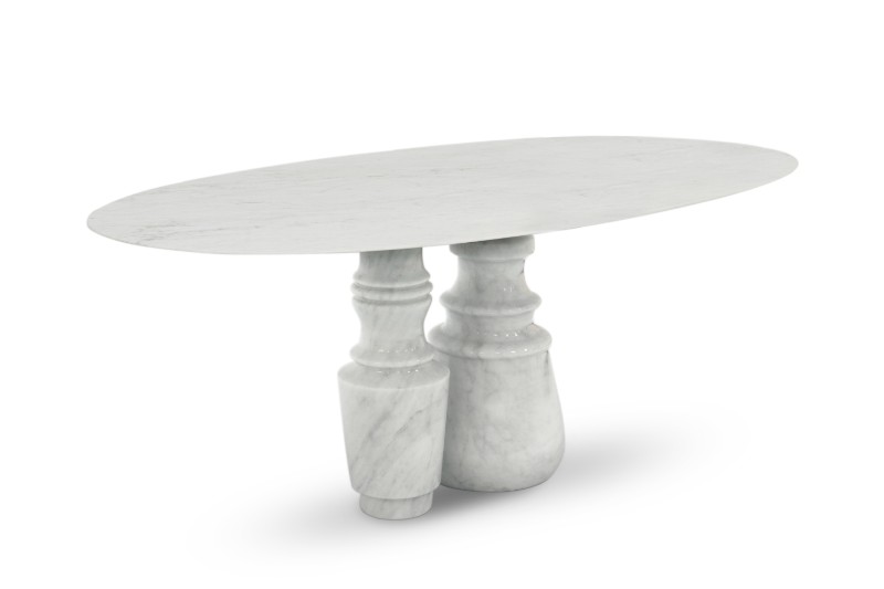 round dining tables