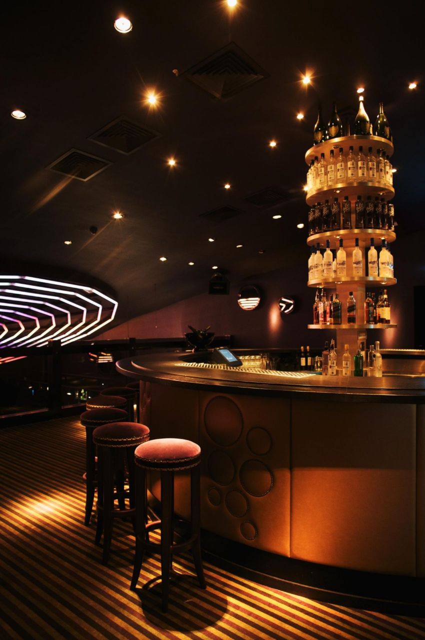 REX: Luxury Restaurant & Club by Eric Kuster Metropolitan Luxury
