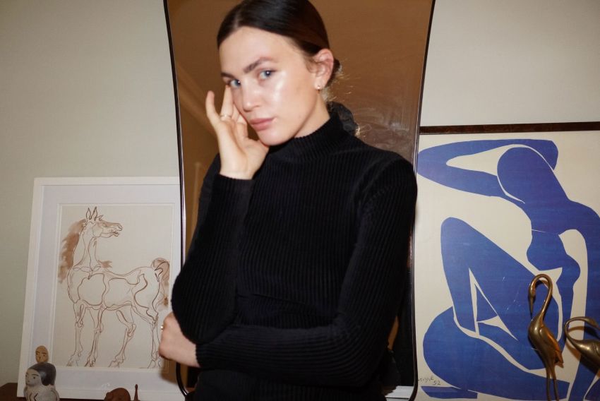 Madelynn Furlong Is Loving These Tom Dixon Chairs (And So Are We)